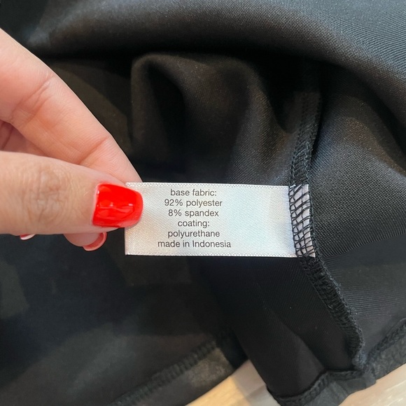 Lane‎ Bryant Faux Leather Look Black Illusion Peplum Top Size 18/20 - Picture 9 of 10